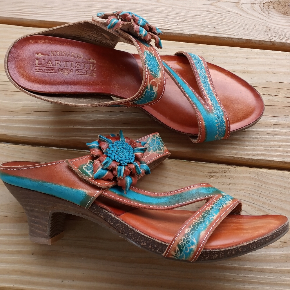 L'artiste sz 41 (10 M) "Amethyst" Leather Sandals